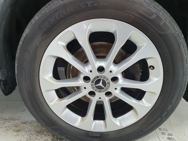 More views of Mercedes-Benz GLA