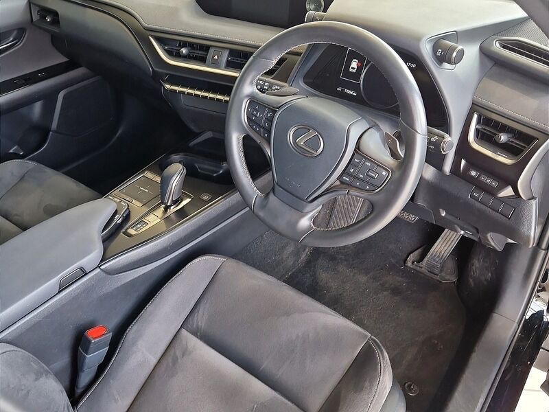 More views of Lexus UX