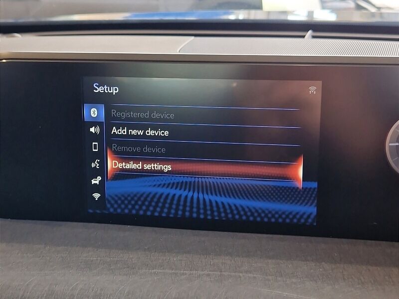 More views of Lexus UX