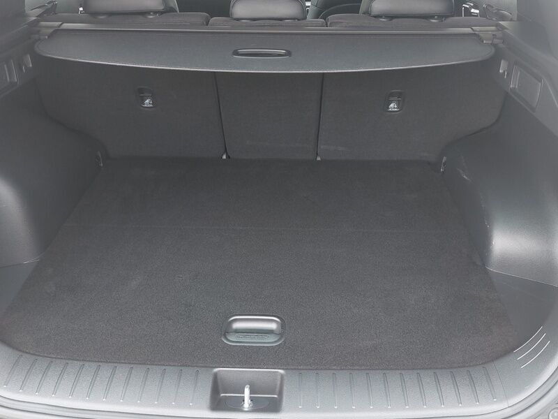 More views of Kia Sportage