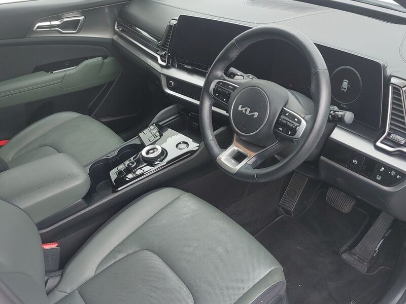 More views of Kia Sportage