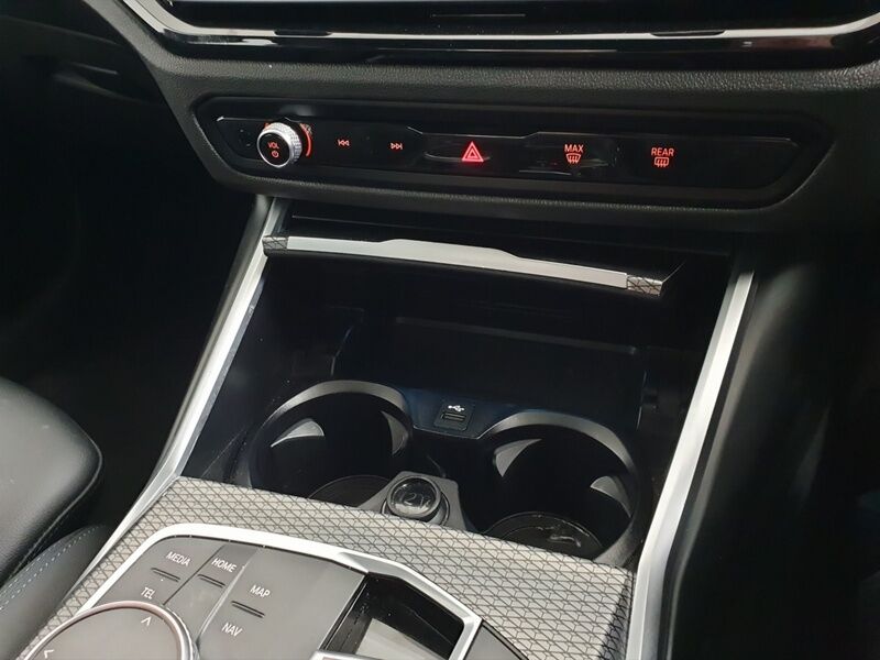 More views of BMW 3-Series