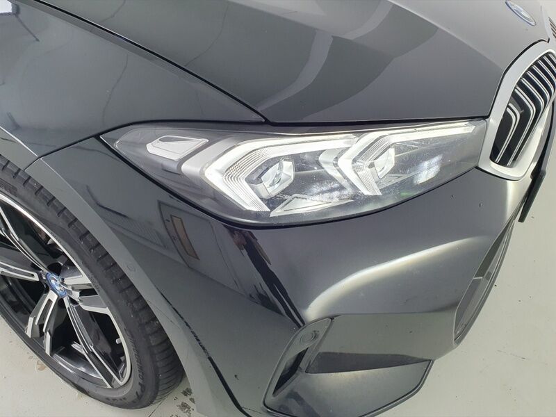 More views of BMW 3-Series