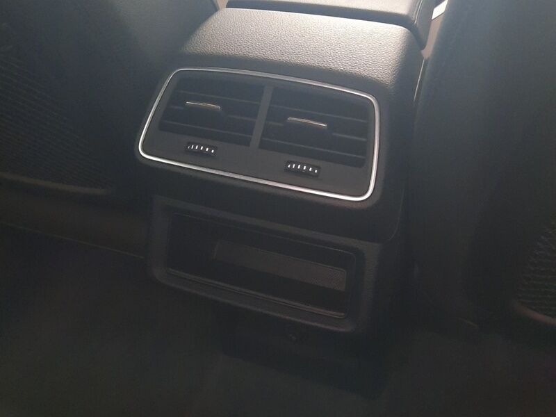 More views of Audi e-tron