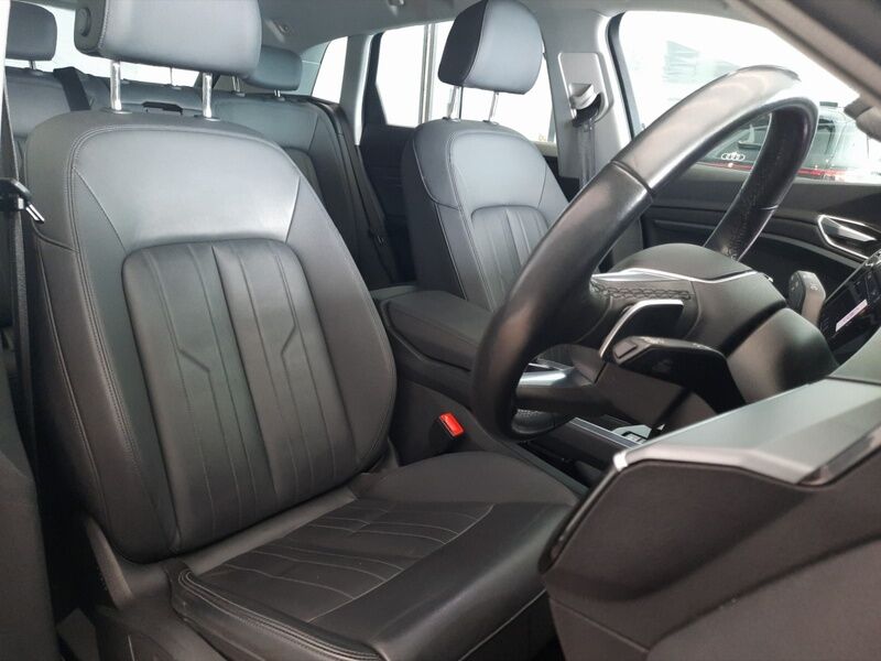 More views of Audi e-tron