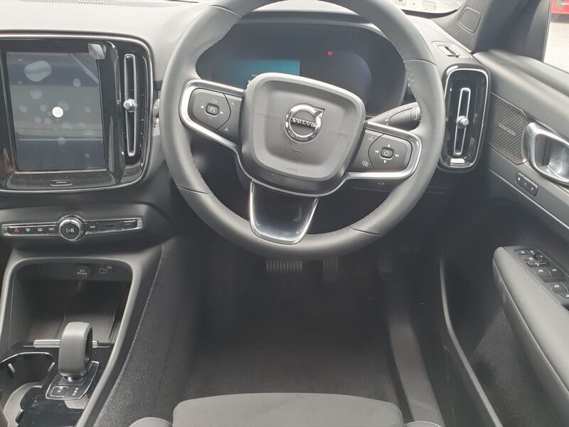 More views of Volvo EX40