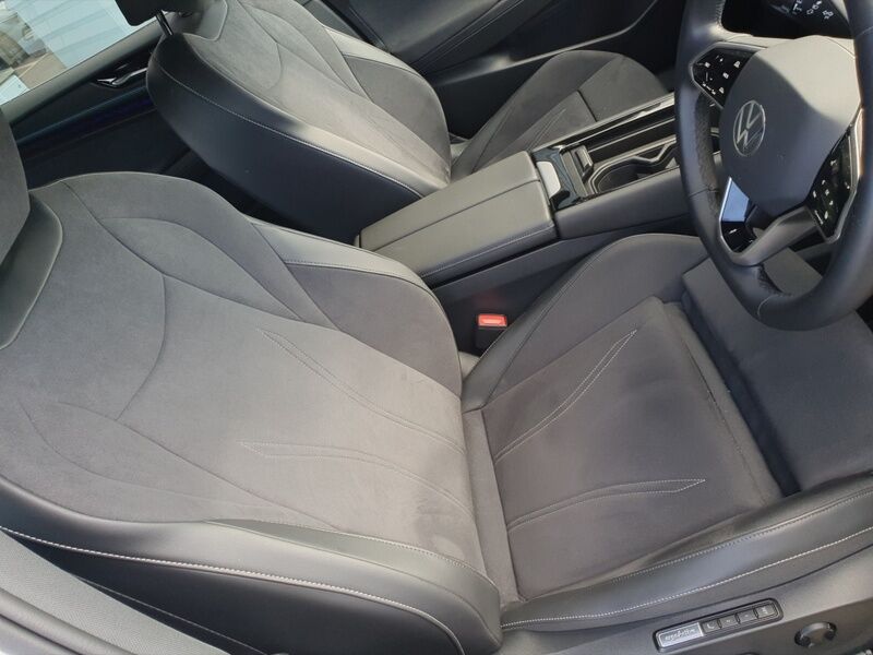 More views of Volkswagen ID.7