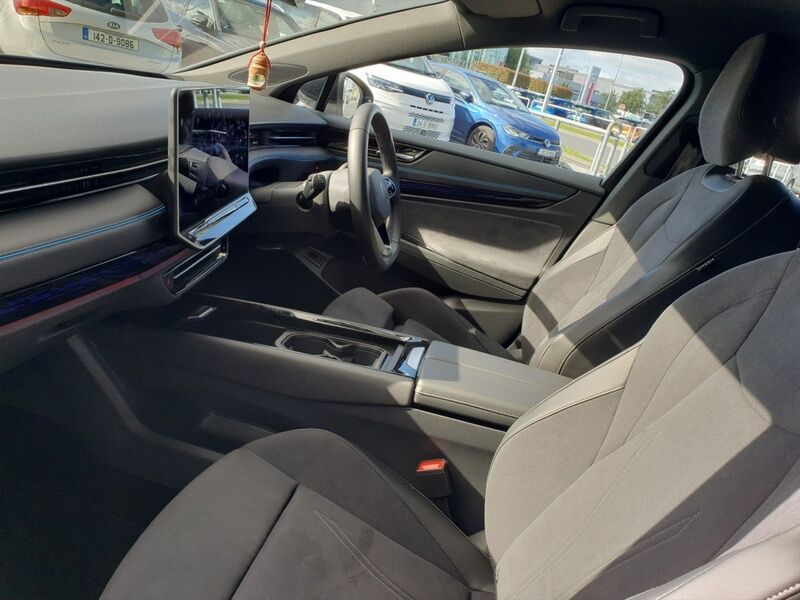 More views of Volkswagen ID.7