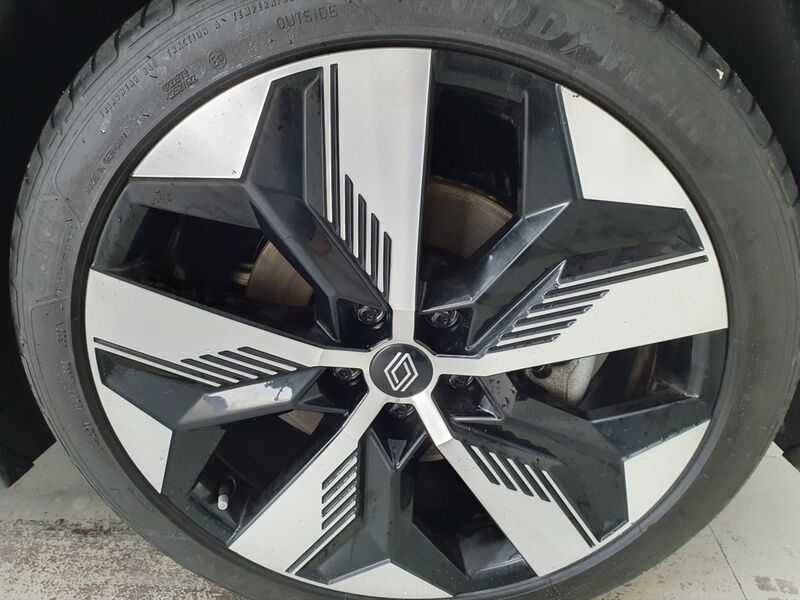 More views of Renault Megane E-Tech