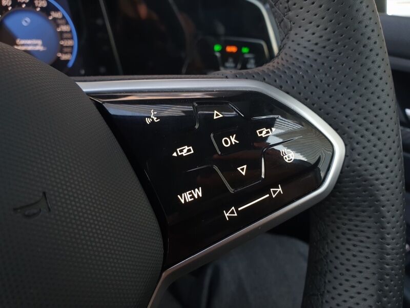 More views of Volkswagen Golf