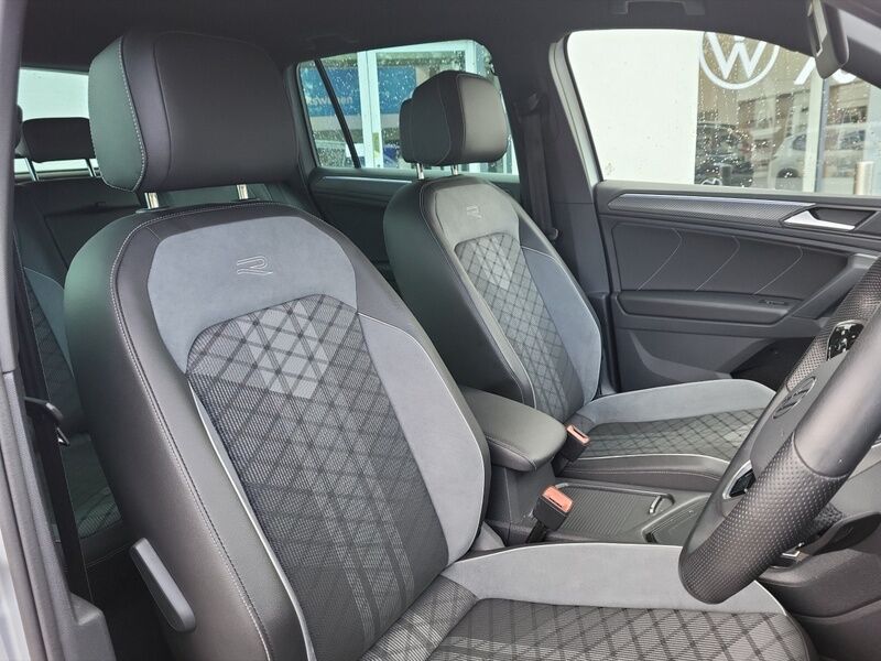 More views of Volkswagen Tiguan