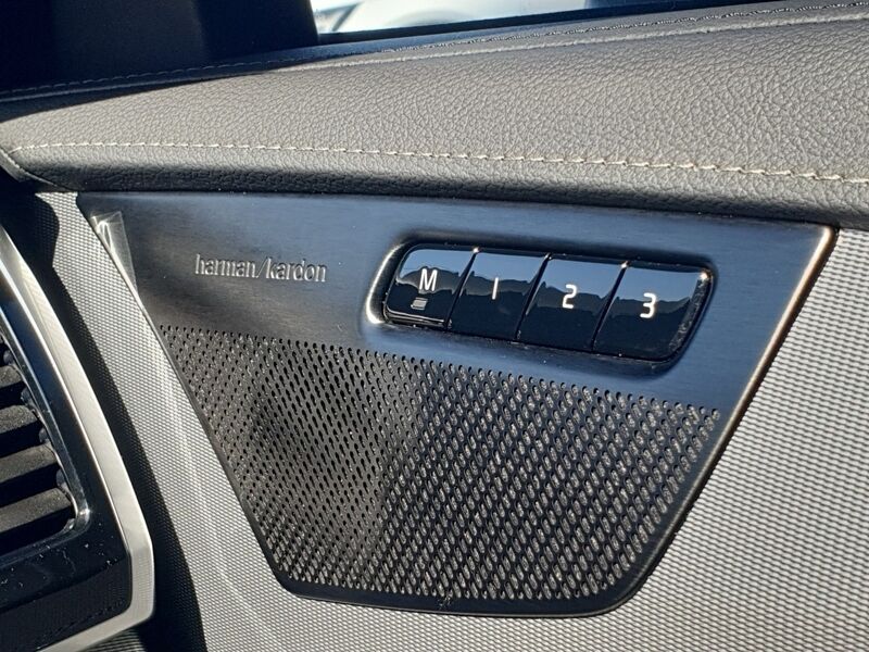 More views of Volvo XC90