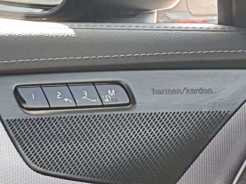 More views of Volvo XC90