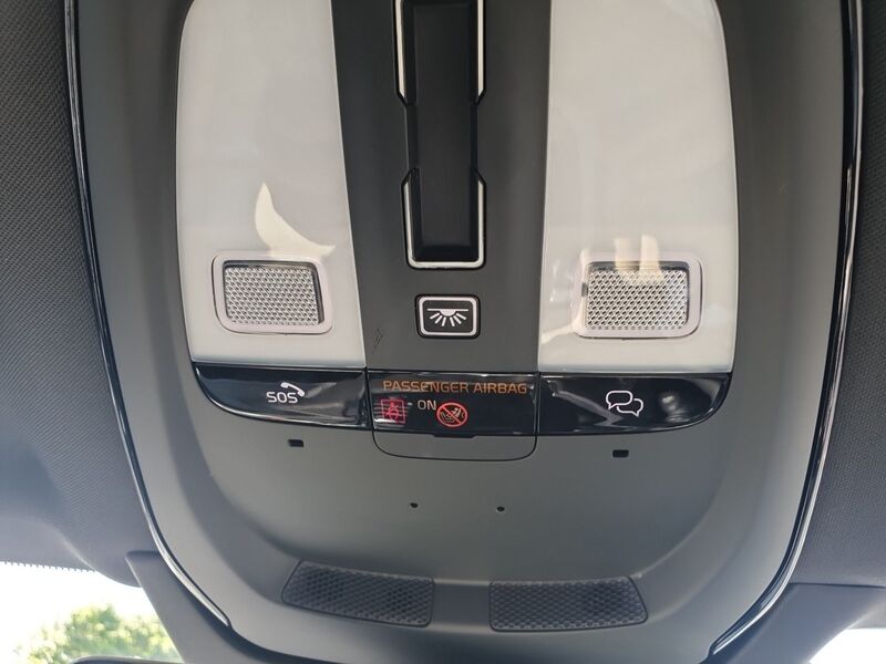 More views of Volvo XC90