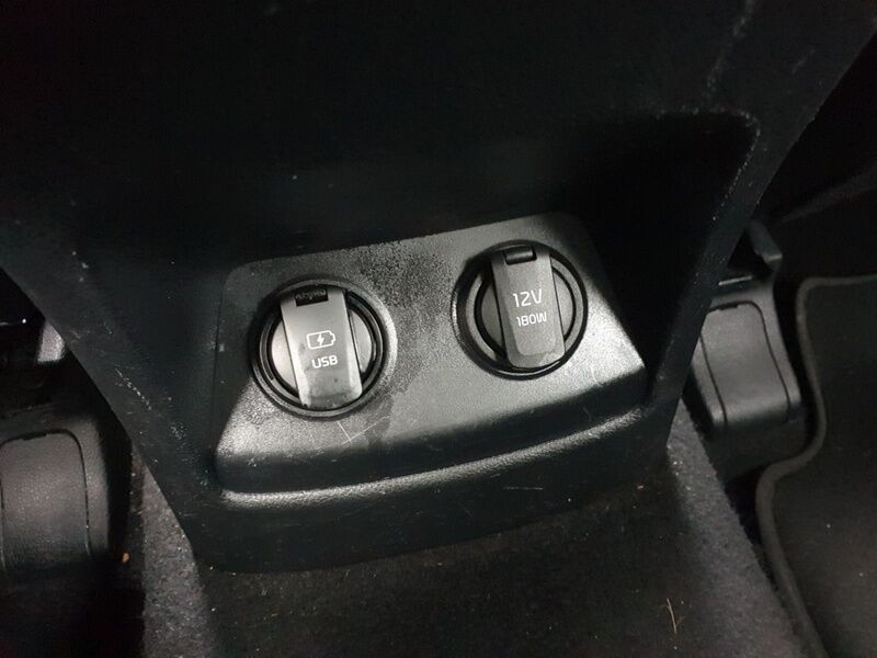 More views of Kia Sportage