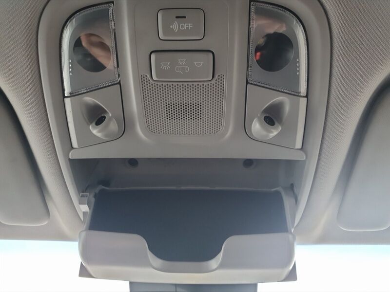 More views of Kia Sportage