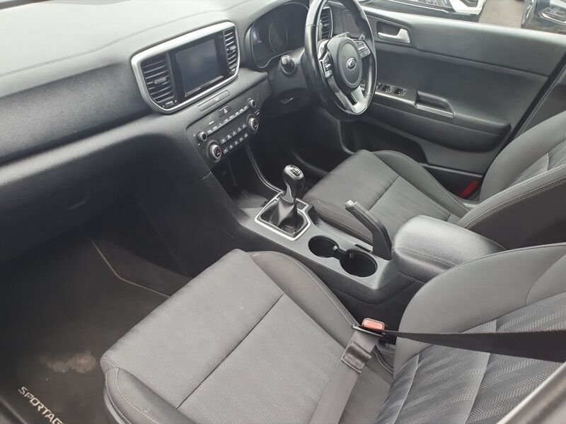More views of Kia Sportage