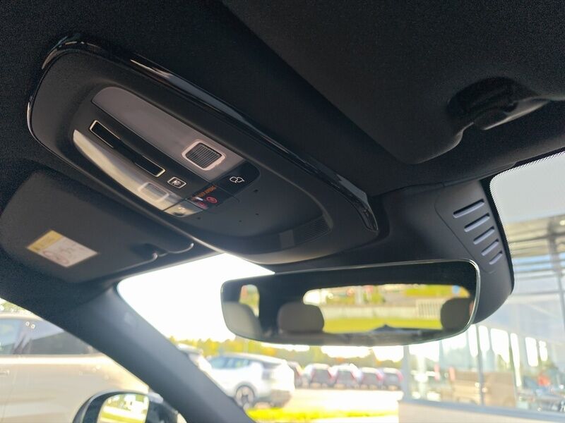 More views of Volvo XC60