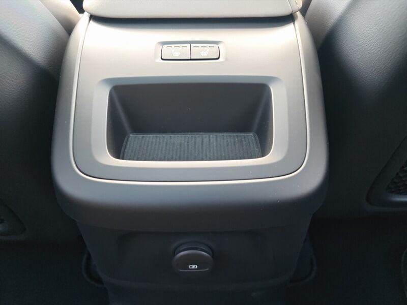 More views of Volvo XC60