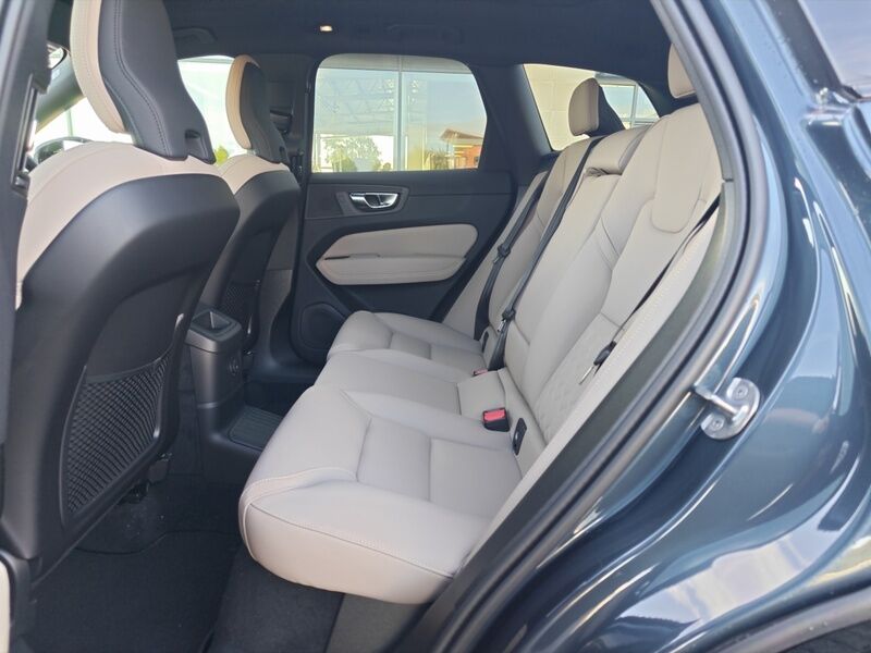 More views of Volvo XC60