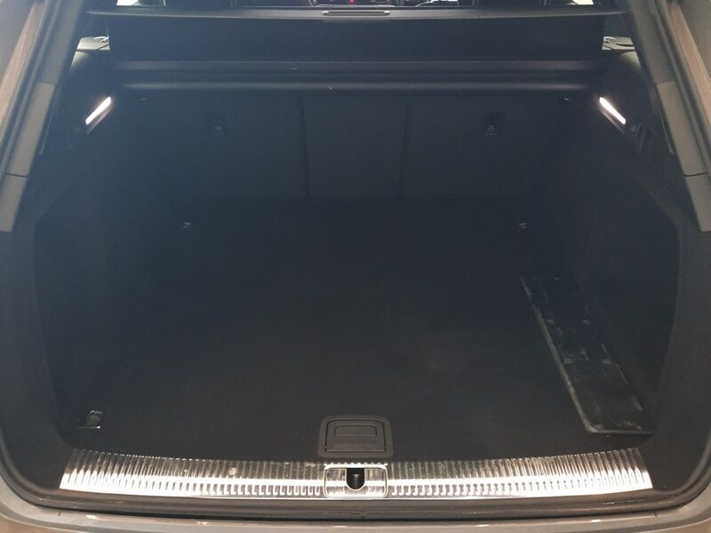 More views of Audi A4