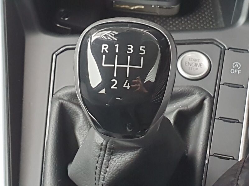 More views of Volkswagen Taigo