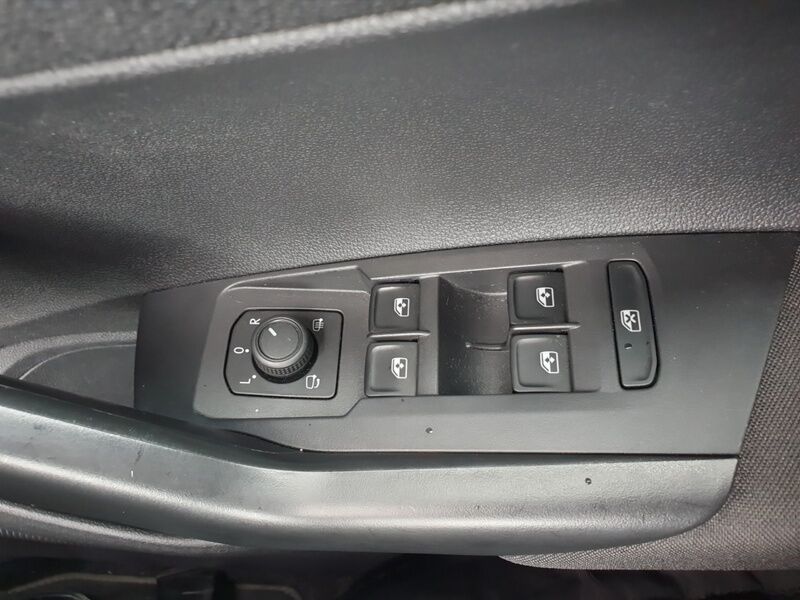 More views of Volkswagen Taigo