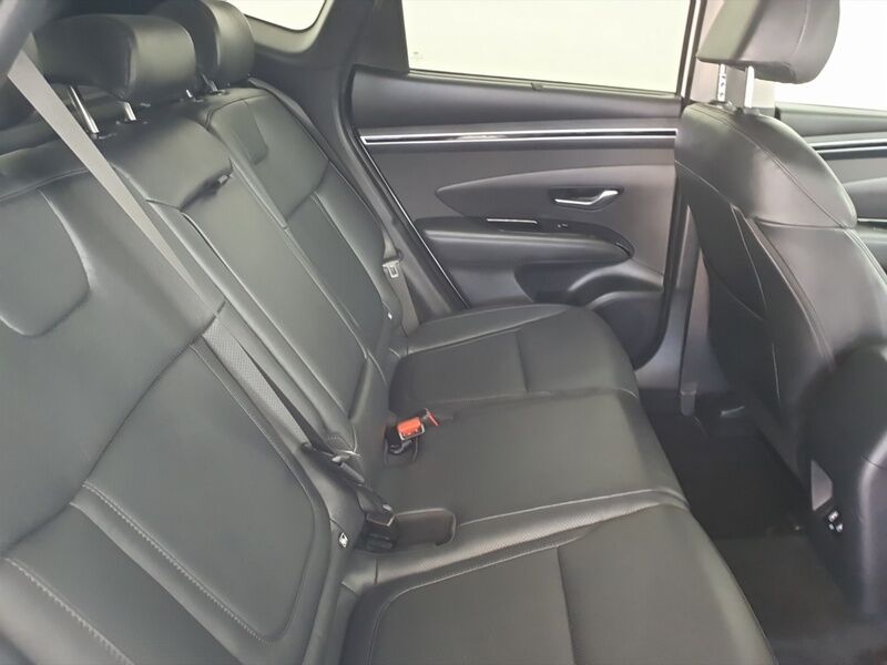 More views of Hyundai Tucson