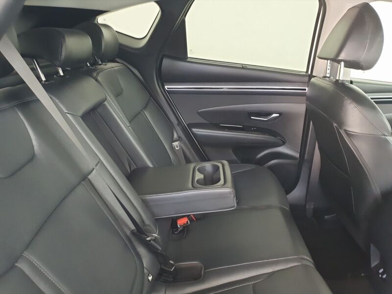 More views of Hyundai Tucson