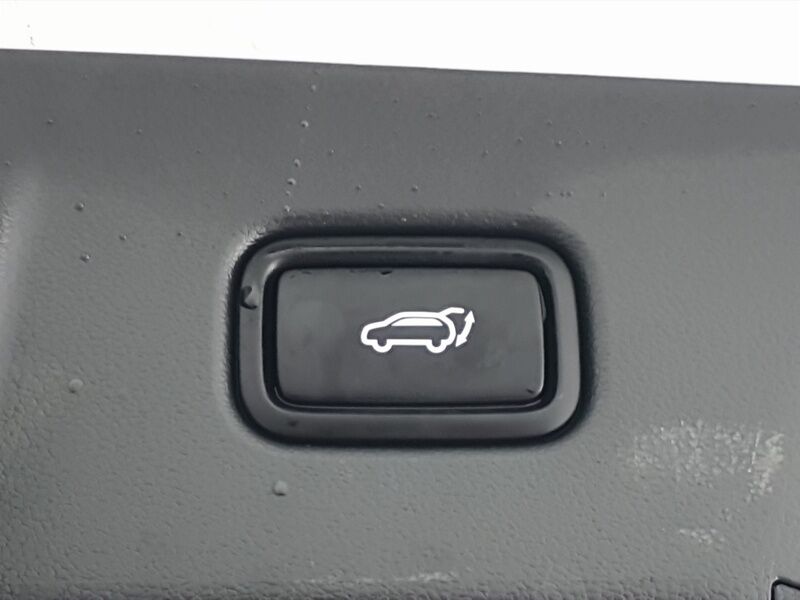 More views of Hyundai Tucson