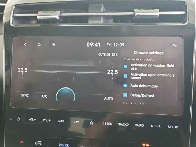 More views of Hyundai Tucson