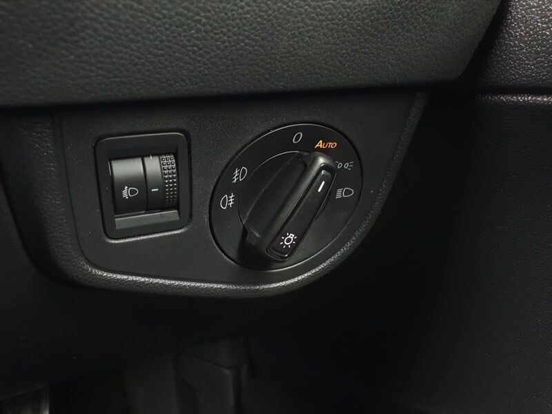 More views of Volkswagen Polo