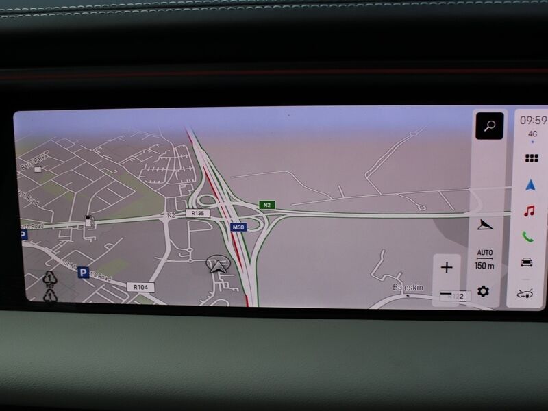 More views of Porsche Macan