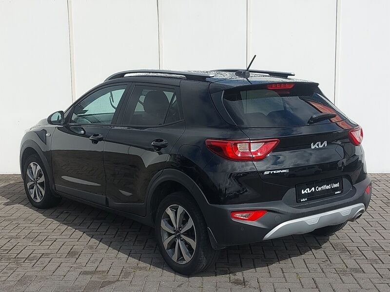 More views of Kia Stonic