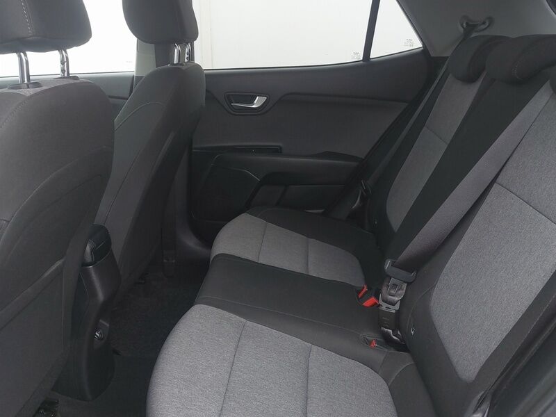 More views of Kia Stonic