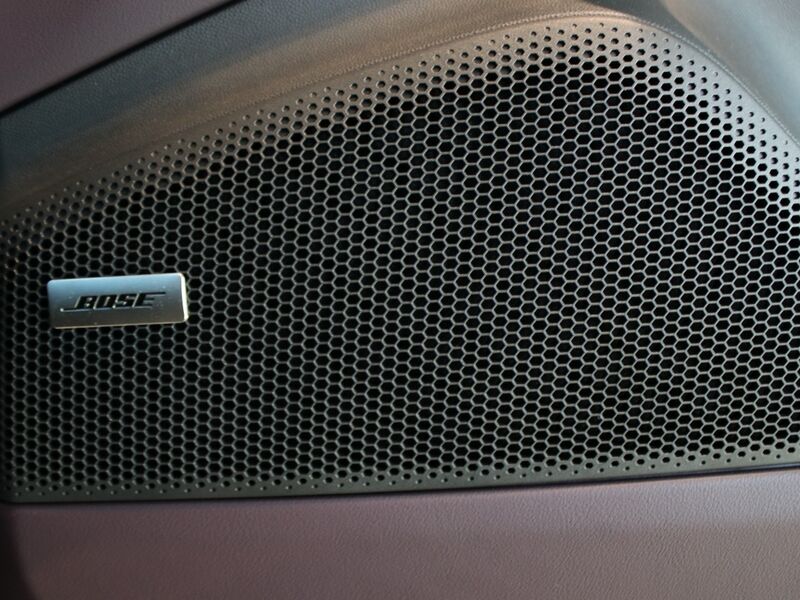 More views of Porsche Macan