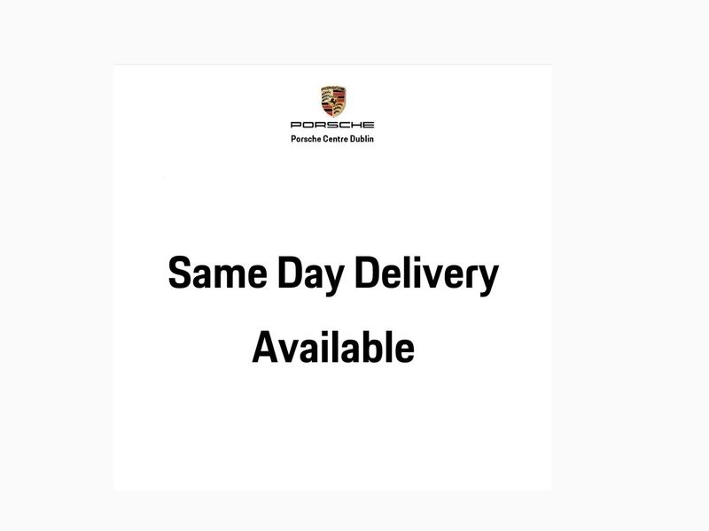 More views of Porsche Macan