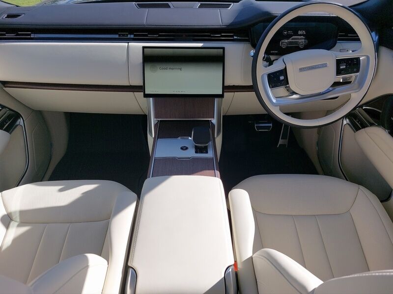 More views of Land Rover Range Rover