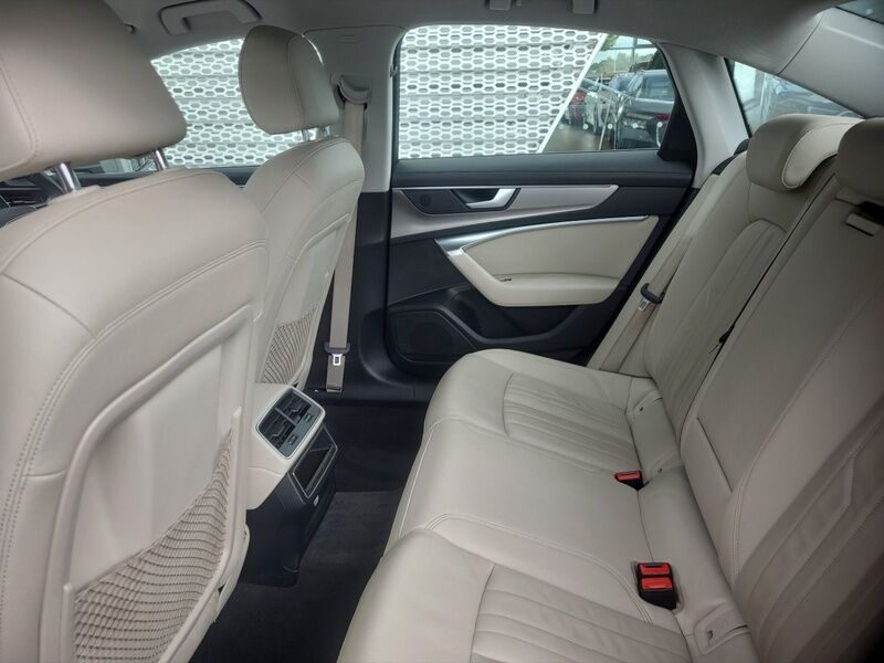 More views of Audi A6