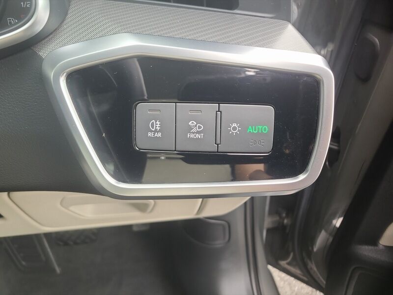 More views of Audi A6