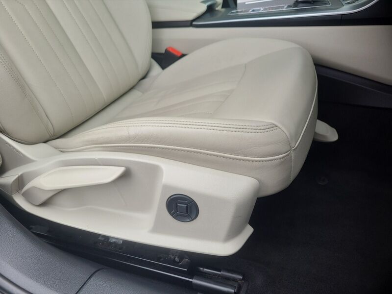 More views of Audi A6