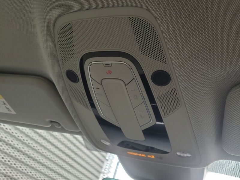 More views of Audi A6