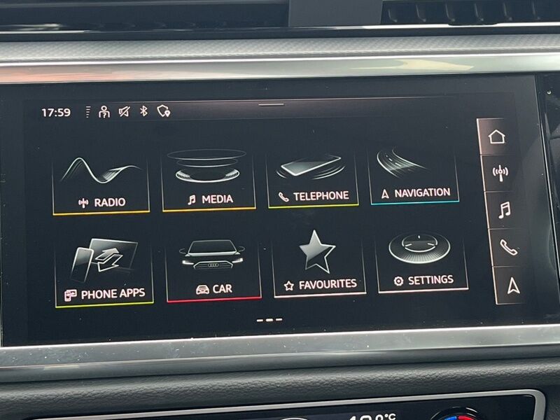 More views of Audi Q3