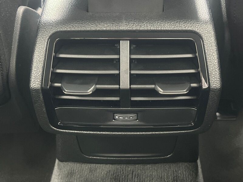 More views of Audi Q3