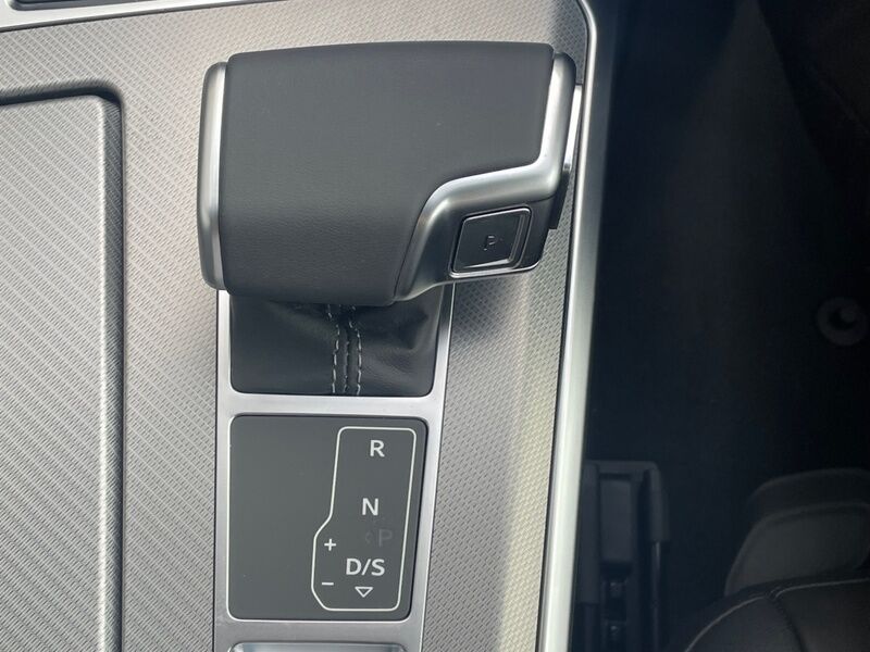 More views of Audi A6