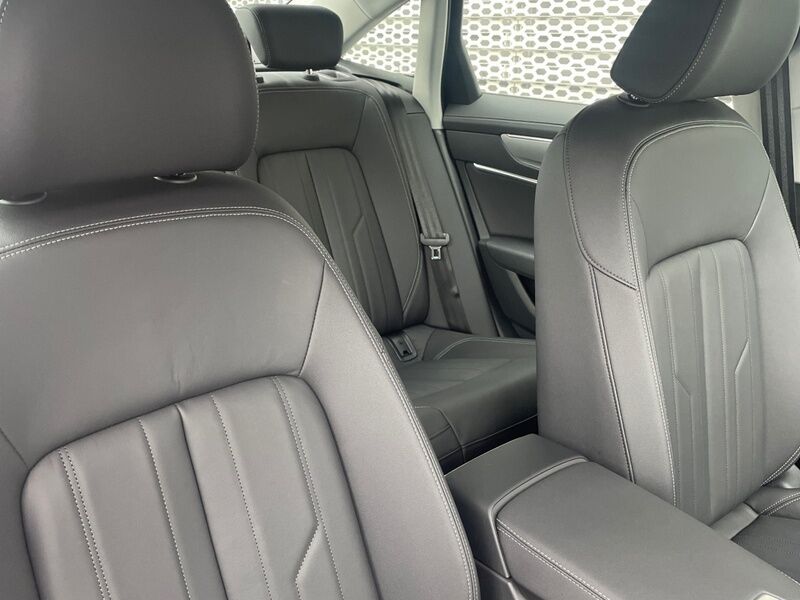 More views of Audi A6