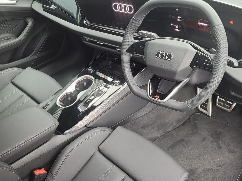 More views of Audi A6