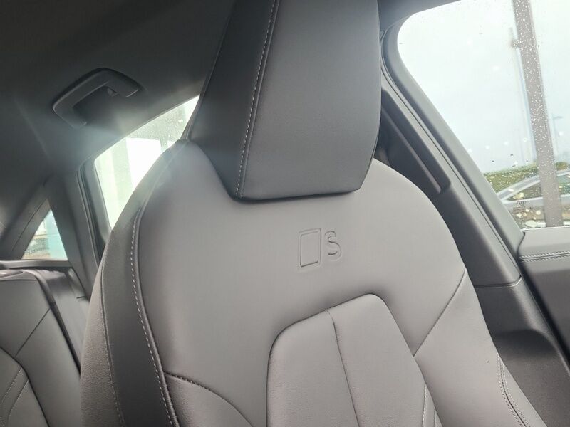 More views of Audi A6