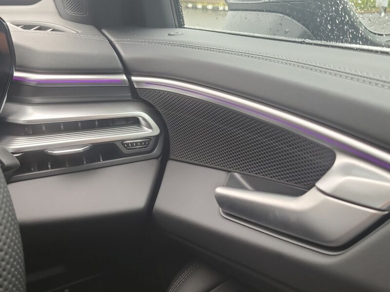 More views of Audi A6