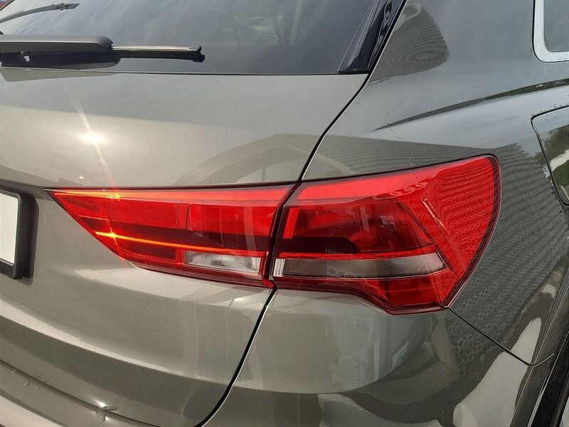 More views of Audi Q3